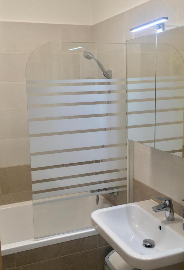 Cooper Apartment Budapest Luaran gambar